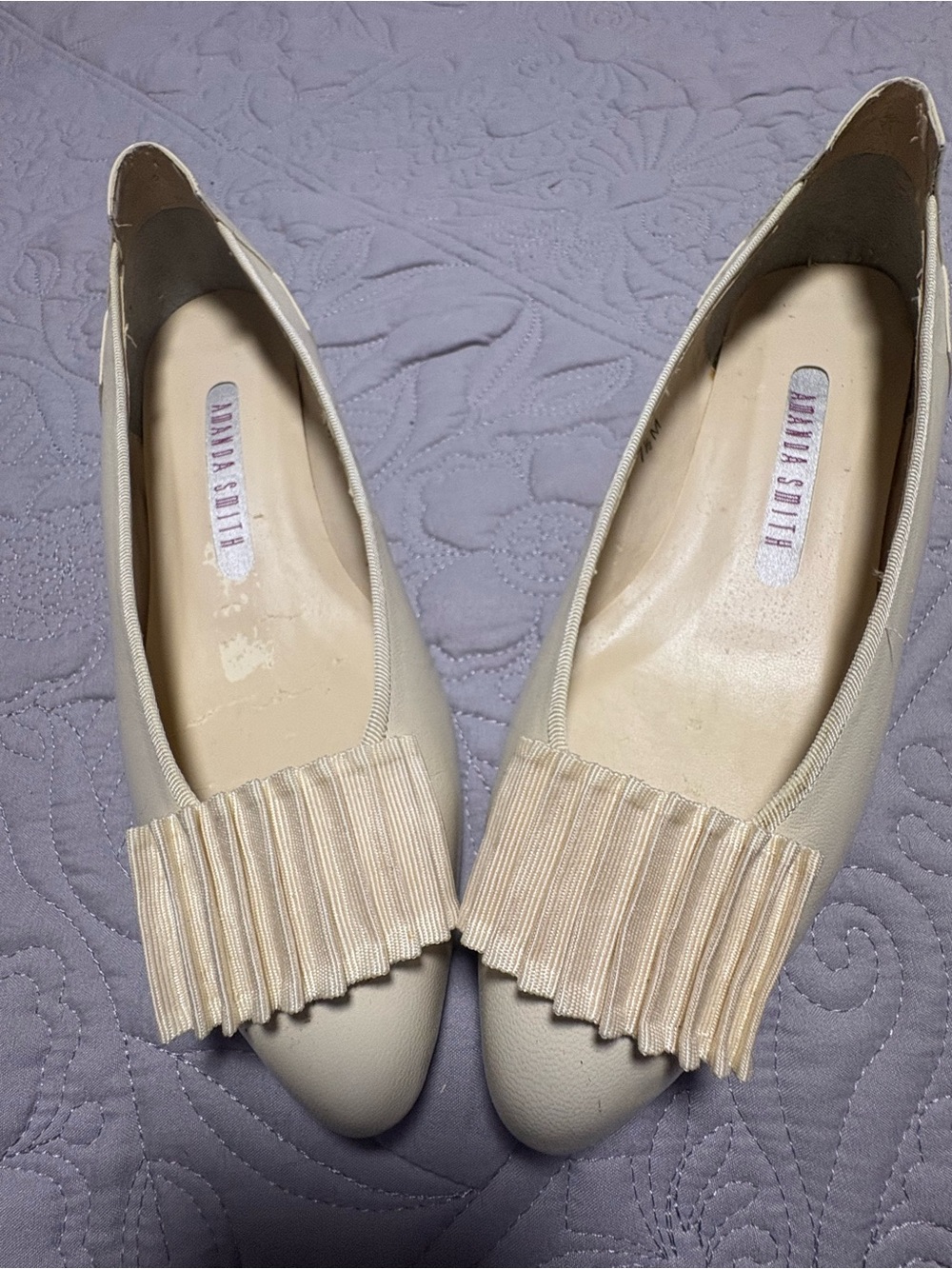 Amanda Smith Cream Pleated-Trim Ballet Flats